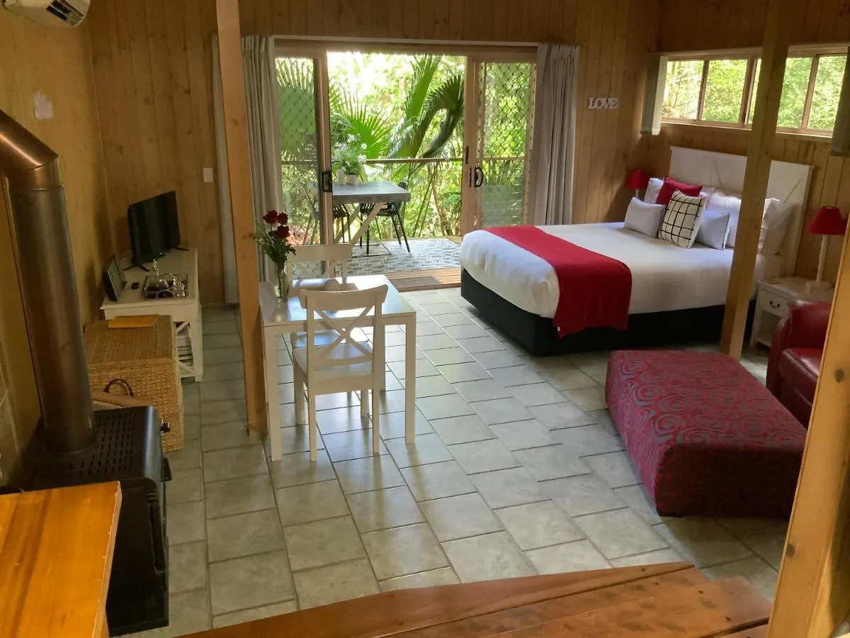Lodge Belle'S At Montville