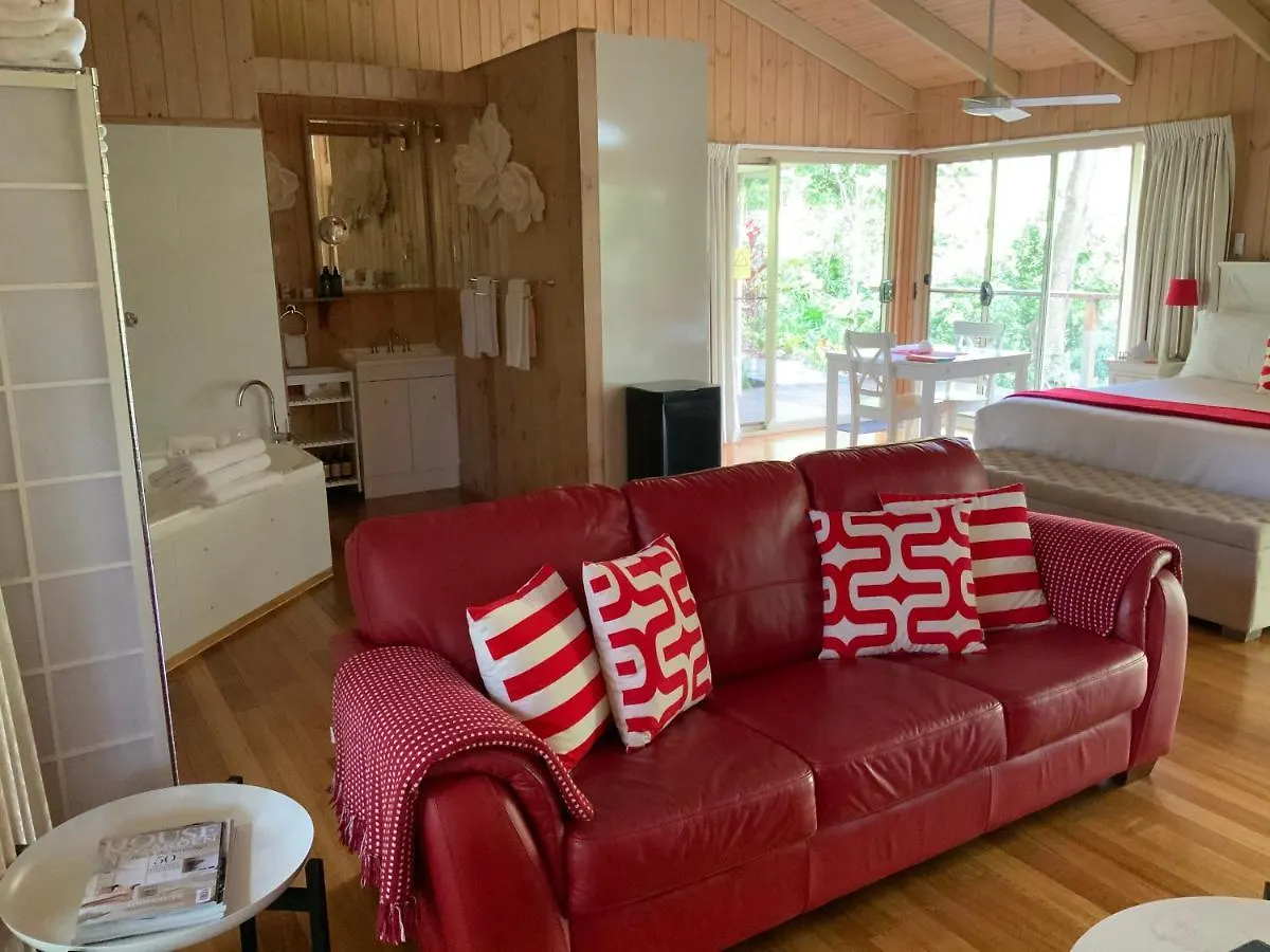 Lodge Belle'S At Montville